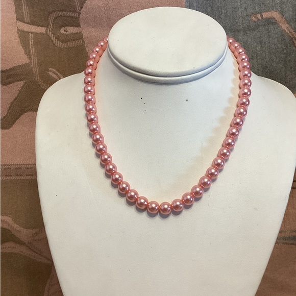 NECKLACES - Picture 4 of 15